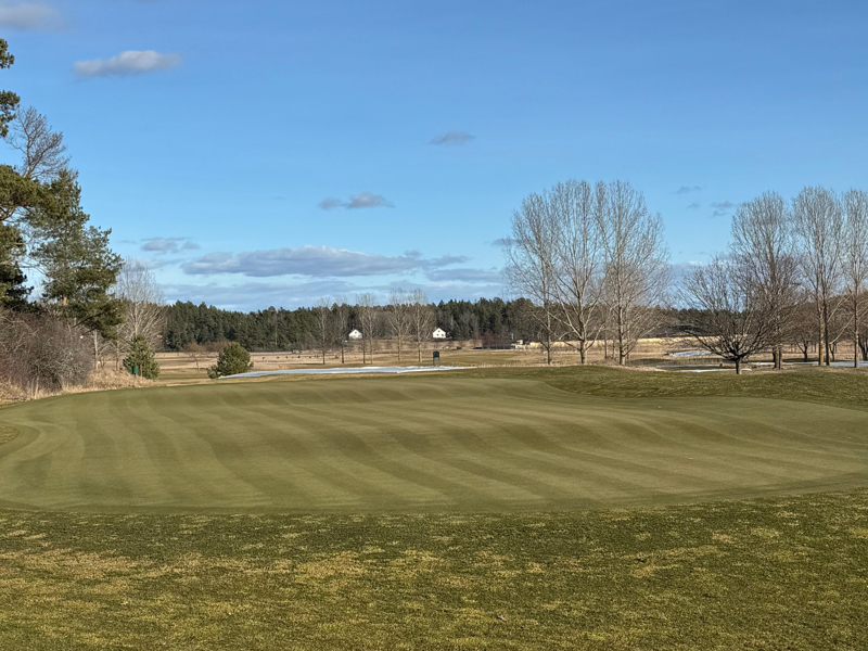 18-hålsbanan öppnar! (1)