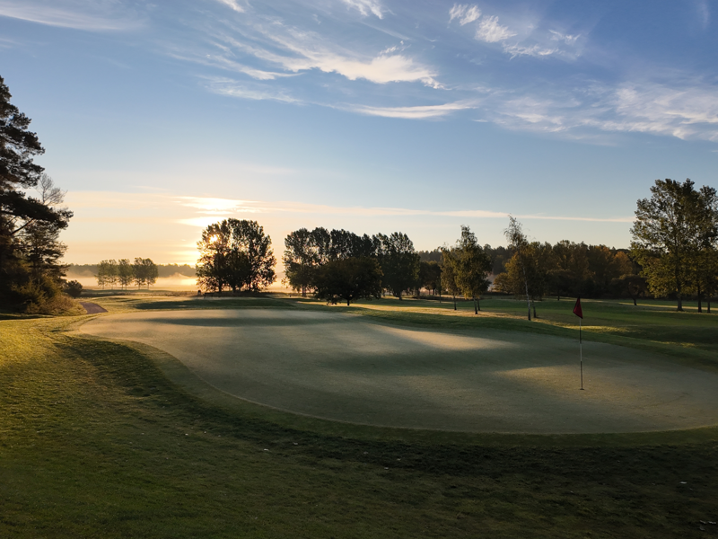 Välkommen till oss!